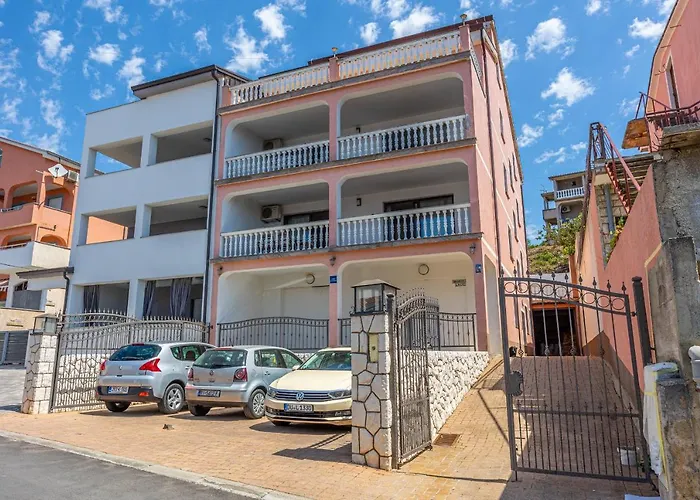 Apartments Lacic 3