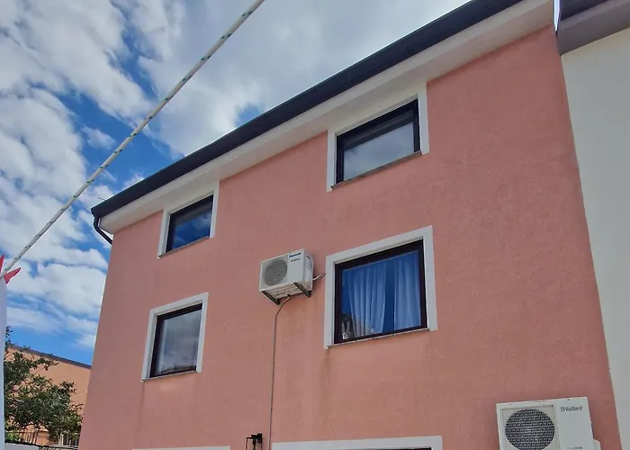 Apartments Lacic 3