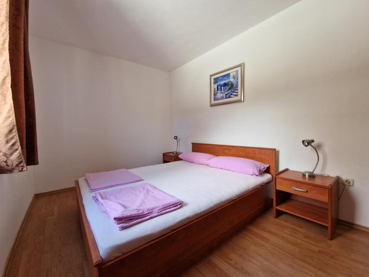 Apartment Lacic 3