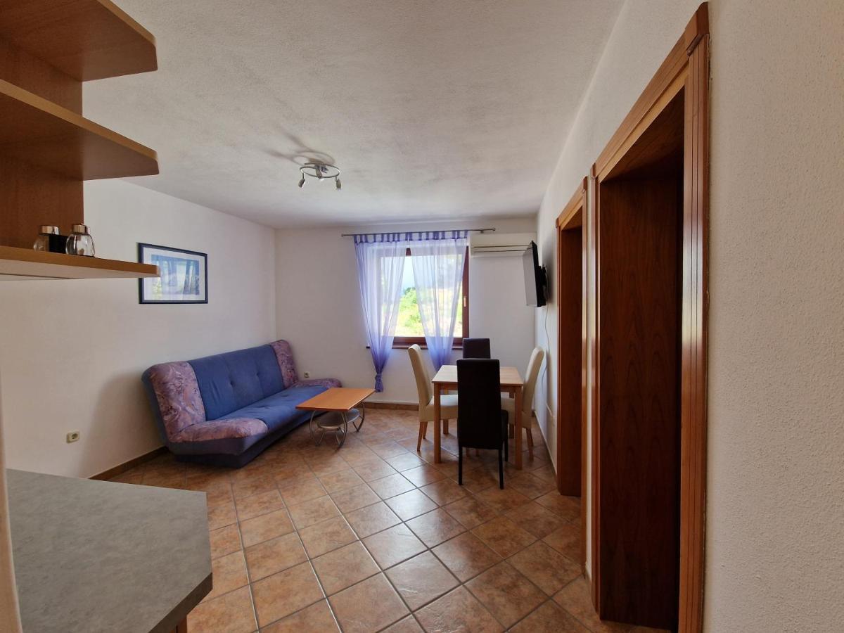Lacic 3 Apartment *